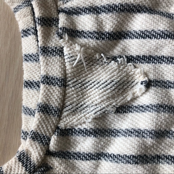 Boxy Anthropologie Sweater - Picture 5 of 5